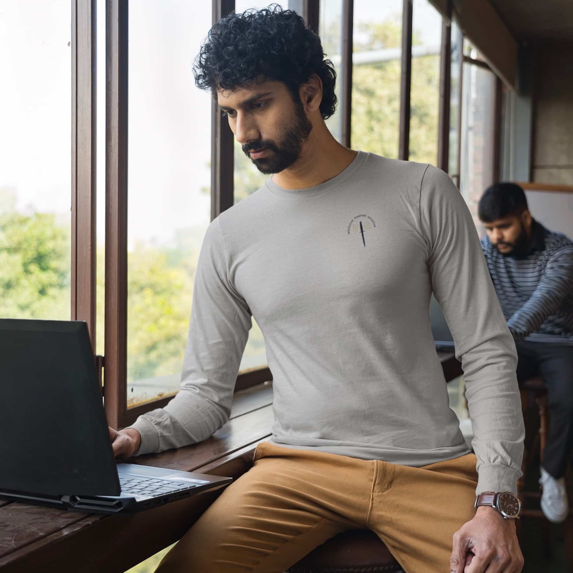 bella canvas long sleeve tee mockup featuring a man working